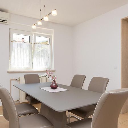 Holiday Home Kate Супетар Экстерьер фото