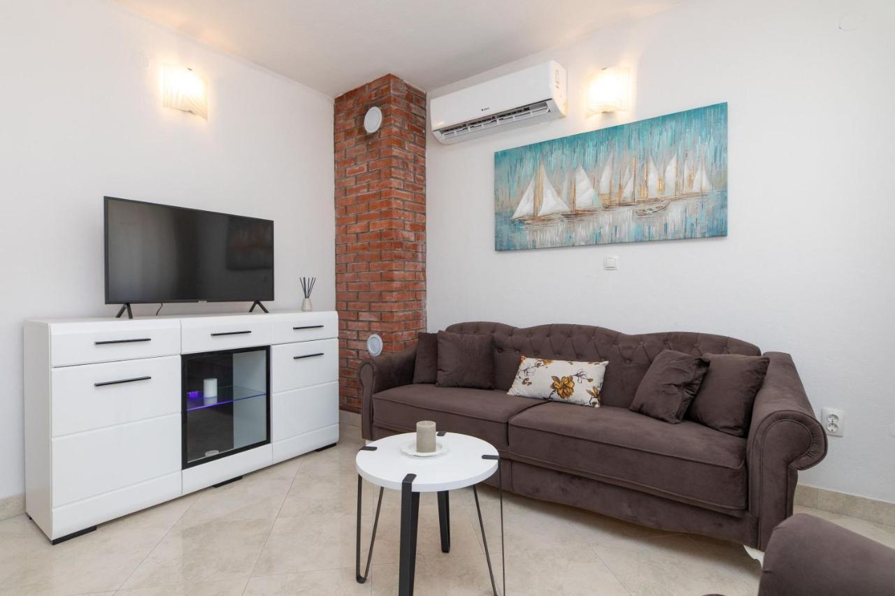 Holiday Home Kate Супетар Экстерьер фото